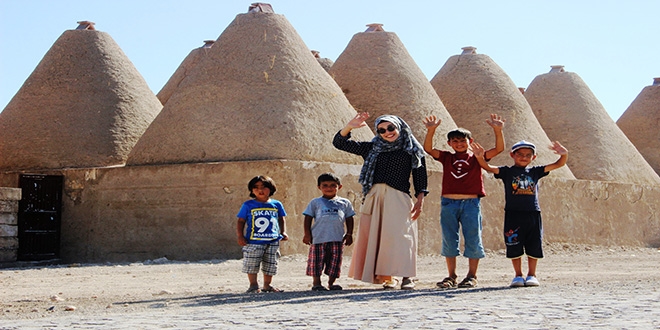 Klima grmeyen Harran'n kmbet evleri turistlerin ilgi oda