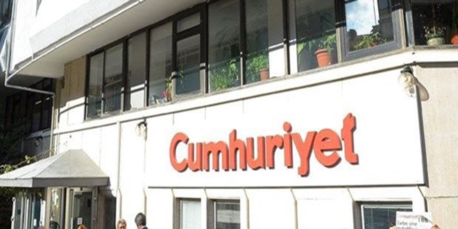 Tutuklu Cumhuriyet gazetesi yazarlarndan infazn durdurulmas talebi