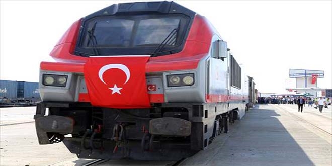 Trkiye ile Grcistan arasndaki ilk ihracat treni yola kt