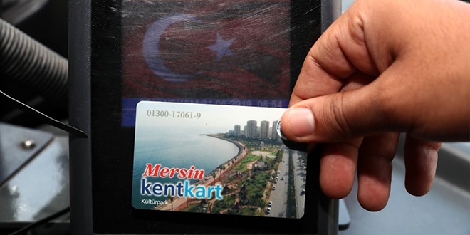 Mersin'de belediyenin verdii baz emekli kartlar iptal edildi