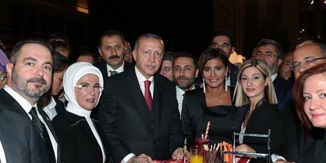 Erdoan: 'Bakomutan' sfatyla Cumhurbakanl Klliyesi'nde resepsiyon verdi