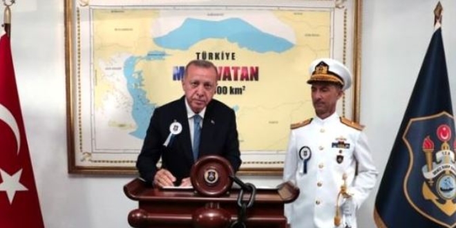 Erdoan harita nnde poz verdi, Yunan basn ldrd