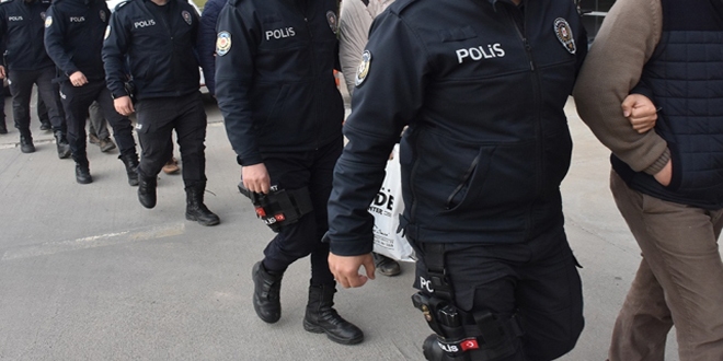 Aralarnda HDP ve DBP il/ile e bakanlarnn bulunduu 25 ahs tutukland