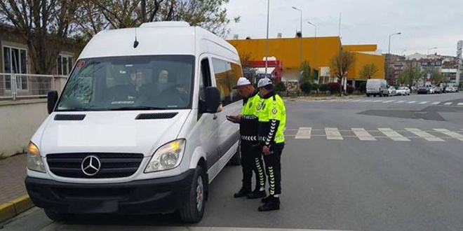 Okul servisleri denetlendi, 91 ara trafikten men edildi