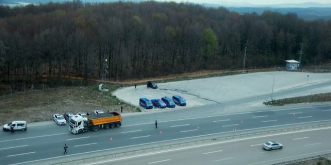 Jandarmadan helikopterli kaak hafriyat denetimi