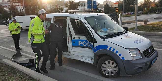 Samsun'da polis arac kaza yapt: 2 polis yaral