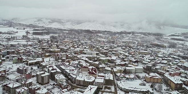 Kahramanmara'n Gksun ilesine elektrik verilemiyor