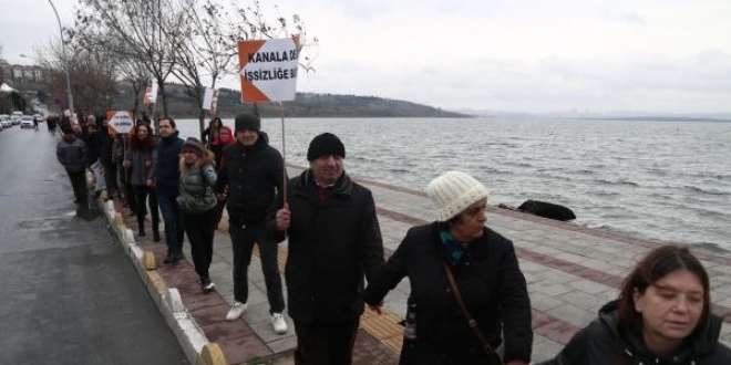 Kanal stanbul'a 'Hayr' demek iin insan zinciri oluturuldu