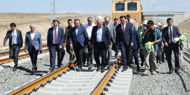 Ankara-Samsun Hzl Demir Yolu Projesi sona yaklat
