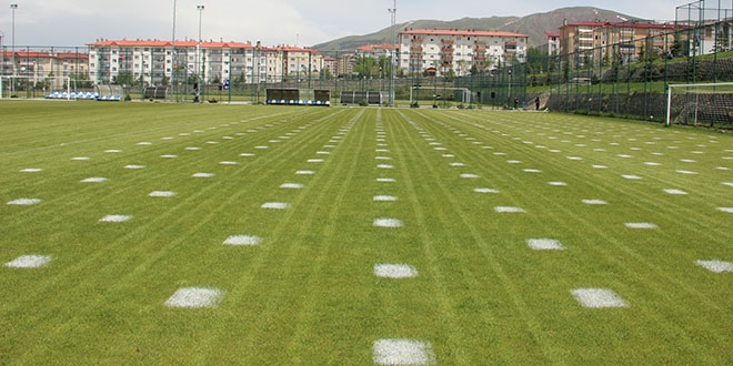 Sper Lig takmlarnn gzde kamp merkezinde Cuma namaz klnacak