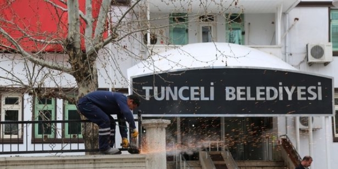 Tunceli'deki 4 ilede belediye bakanlar karantinaya alnd