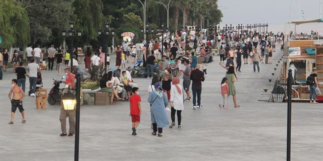 'Mutlu kent' Sinop bayramda doldu tat