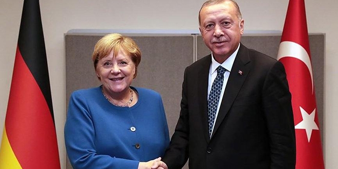 Cumhurbakan Erdoan, Merkel ile 'Dou Akdeniz'i grt