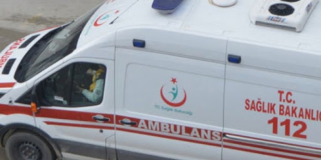 112 Beylikdz Ambulans ekibine saldr