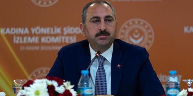 Bakan Gl'den Kur'an- Kerim'e ynelik saldrlara tepki