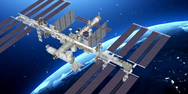 ISS, eski uydu parasna arpmamak iin manevra yapt