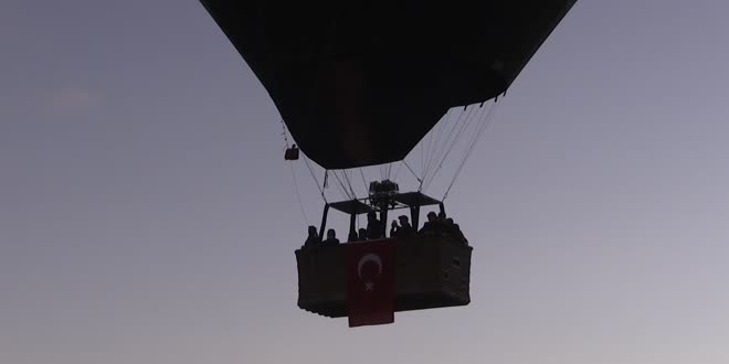 Kapadokya'da balonlar, Cumhuriyet Bayram iin havaland