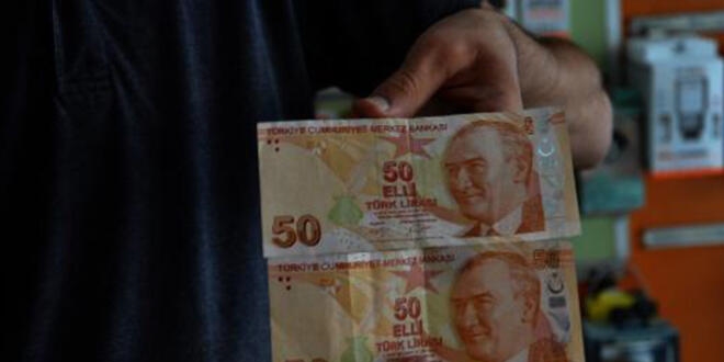 Hatal basm 50 liraya, 50 bin lira istiyor