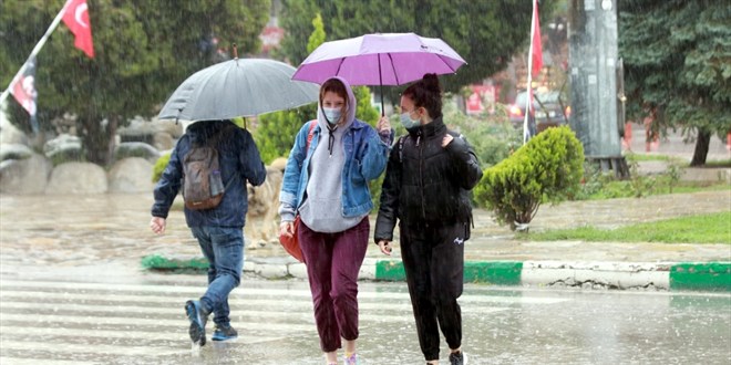 Trakya'da saanak etkili oluyor