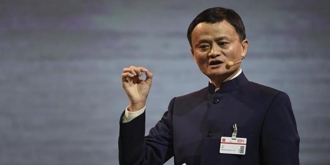 Alibaba'nn kurucusu Jack Ma aylar sonra ortaya kt