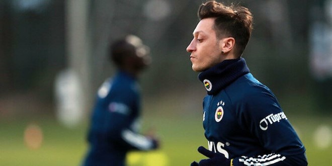 Fenerbahe Mesut zil'in ne kadar kazanacan aklad