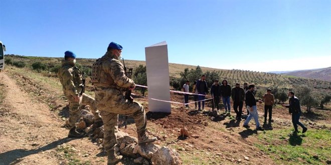 Gbeklitepe yaknlarndaki metal blokun gizemi 3 gndr zlemiyor