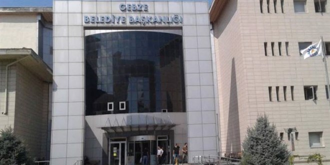 CHP'li belediye meclis yesi grevinden uzaklatrld