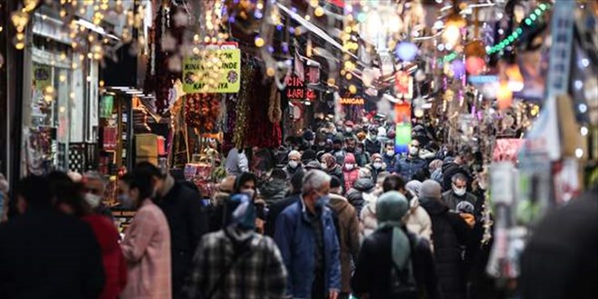 stanbul'un en az nfuslu mahallesi, gndzleri binlerce kiiyi arlyor