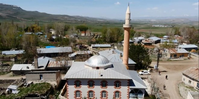 Ermeniler bu camide 587 kiiyi diri diri yakt