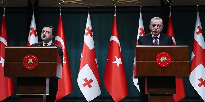 'Trkiye, Grcistan' blgesel i birliinin anahtar olarak gryor'