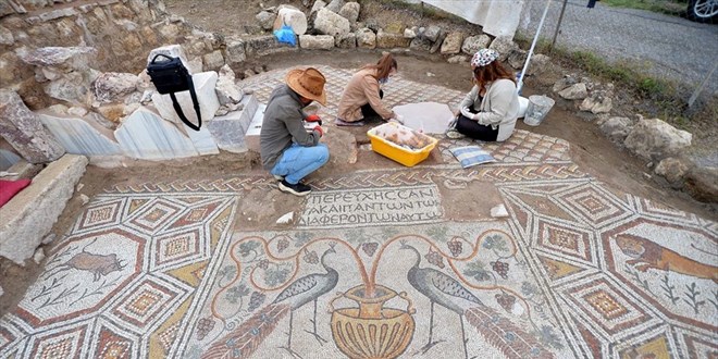 Hadrianaupolis Antik Kenti'nde kaz almalar balad