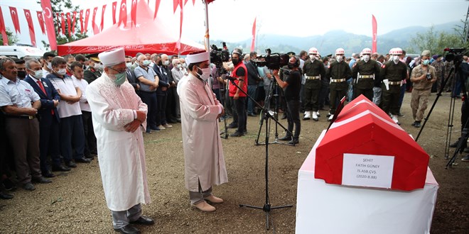 ehit Astsubay Fatih Gney son yolculuuna uurland