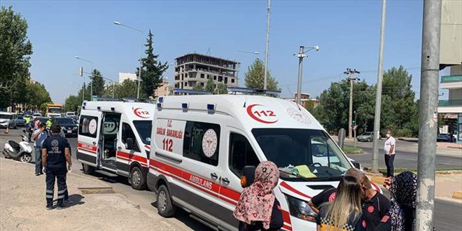 Adyaman'da ambulans ile minibs arpt: 2 yaral