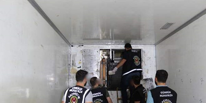 Ticaret Bakanl Gmrk ekipleri 71 kilo eroin gele geirdi