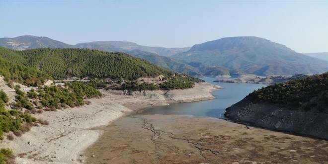 'Trkiye'de doal gaz alar gibi su alar rlmeli'