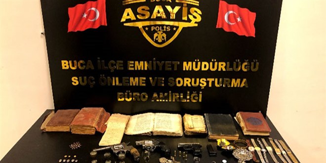 Polisin dikkati sayesinde 94 para tarihi eser ele geirildi