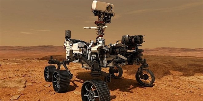 NASA'nn keif arac Mars'tan ilk kaya rneini ald