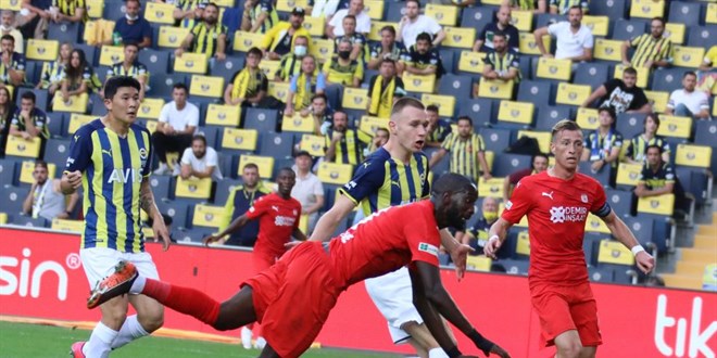 Sivasspor, Fenerbahe'nin 'Kadky belals' oldu!