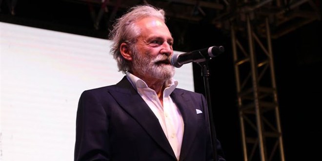 Haluk Bilginer: nsanlar lene kadar almal