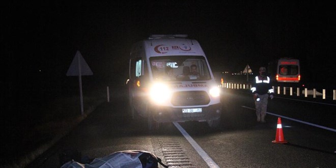 Elaz'da feci kaza: Transitin arpt 2 kii hayatn kaybetti